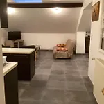 Apartamento 3 Chambres, 3 Lits Doubles Roanne