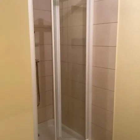 3 Chambres, 3 Lits Doubles *